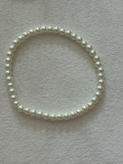 Light lemon green bracelet