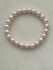 Light pink pearl bracelet