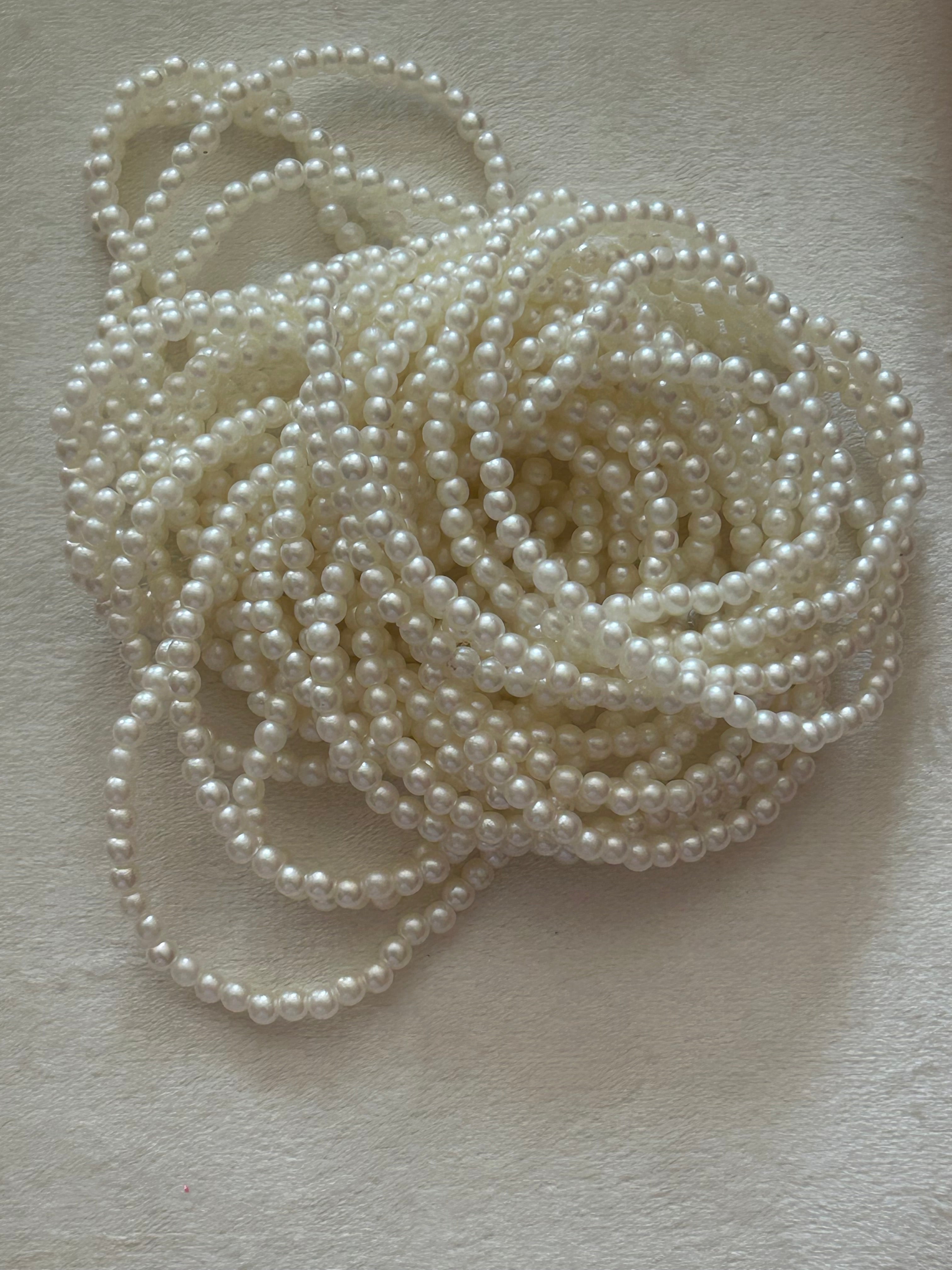 Ivory pearl bracelet